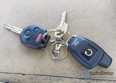 2017 Subaru Forester 2.5I Premium из США, поврежденный, VIN JF2SJAEC3HH800594